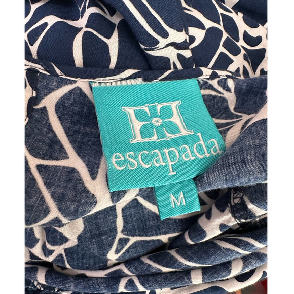 Escapada blue white tropical print romper size medium - Picture 3 of 12